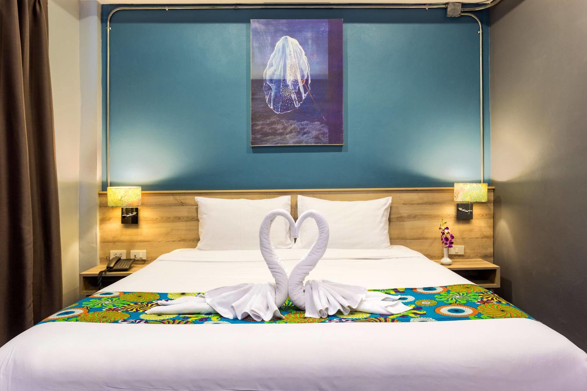 Hotel Memory Patong - Sha Certified Extérieur photo