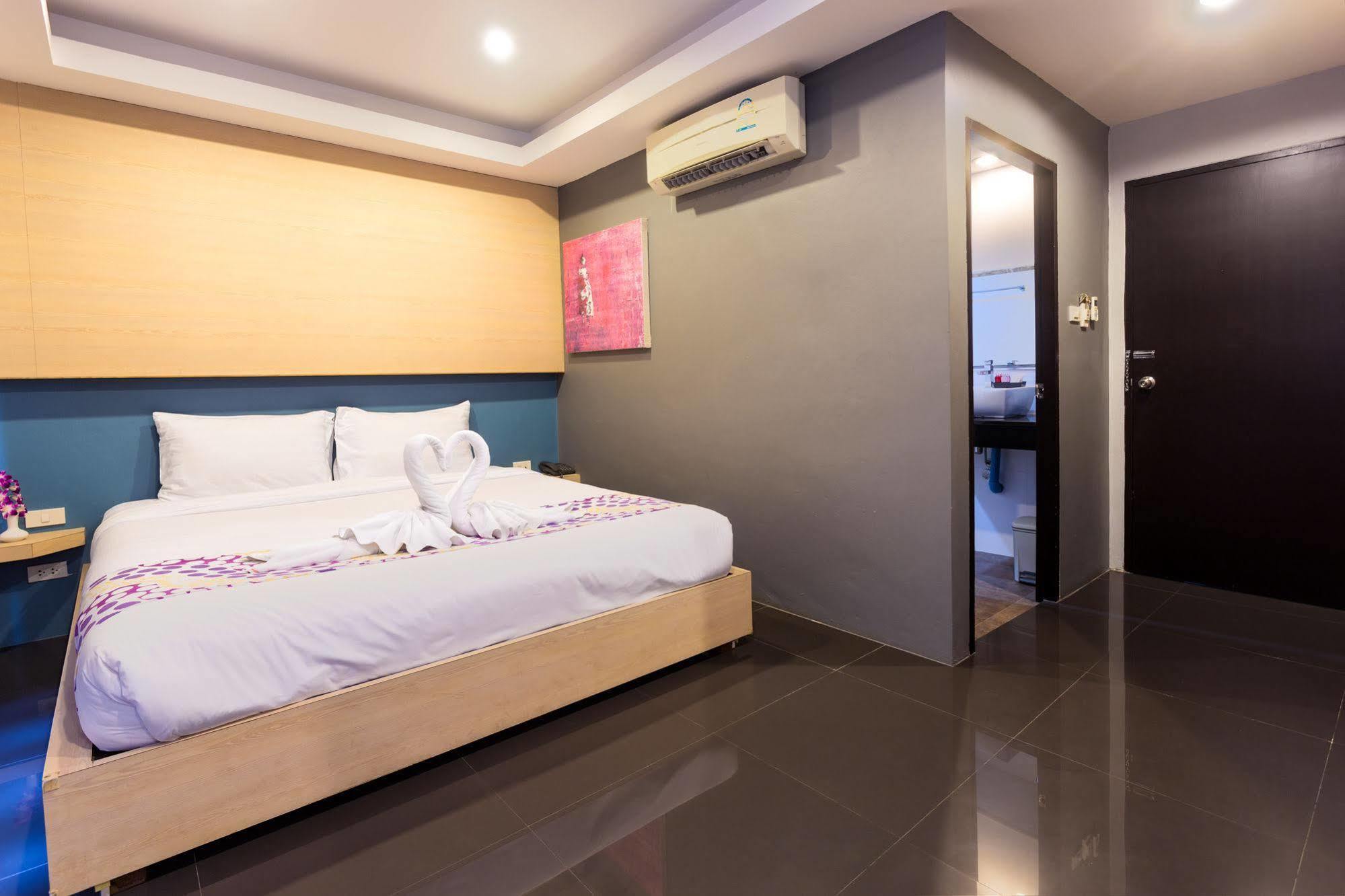 Hotel Memory Patong - Sha Certified Extérieur photo